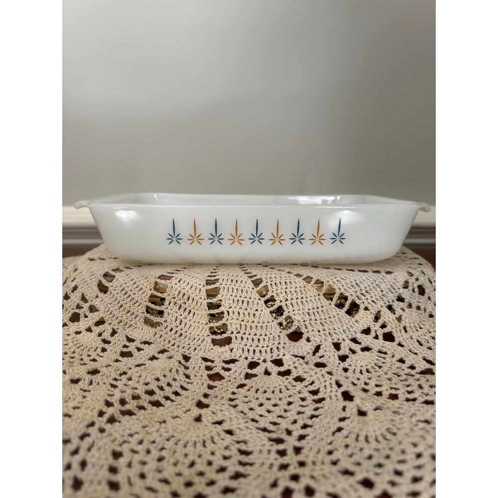 Vintage Anchor Hocking Fire King Atomic Candle Rectangular Casserole 1 1/2 Quart